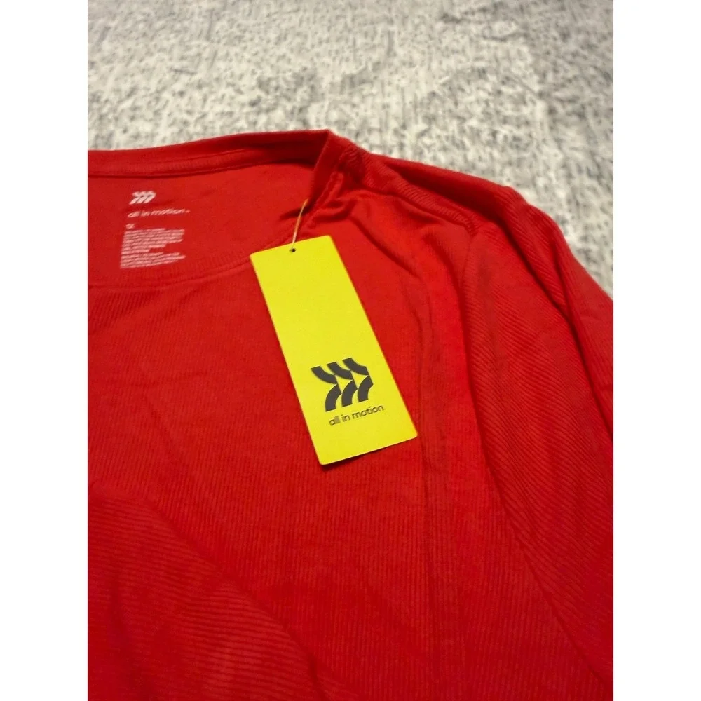 All in Motion Women Red Long Sleeve Twist Front Athletic Top‎ Size 1X